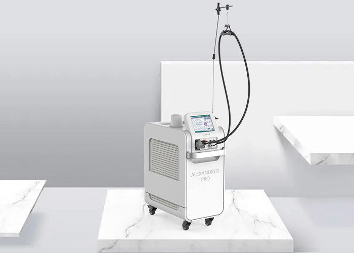 Laser de G.E.N.T.L.E-M.A.X de retrait de colorant pro 755nm 1064nm avec le glisseur 10 pouces d'affichage à cristaux liquides