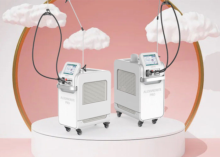 Cryo refroidissant le pro Alexandrite 755nm TUV de ND Yag 1064nm de laser de G.E.N.T.L.E-M.A.X a approuvé